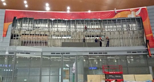 ▲排除阻礙，全力以赴推進(jìn)度